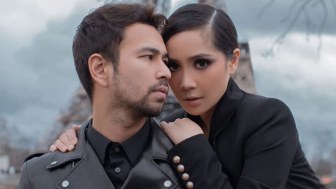 Instagram/@raffinagita17