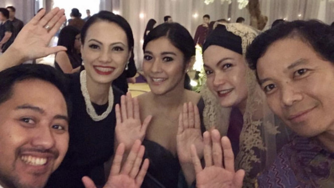 naysilla mirdad dan roestandi tsamanov