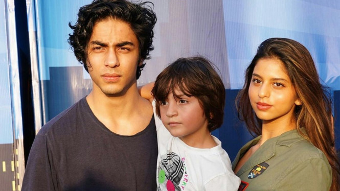 Instagram/@suhanakhan2