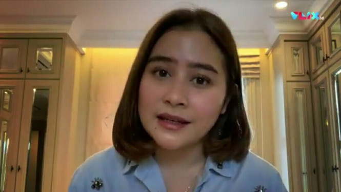 Prilly latuconsina