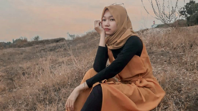 Mita model lagu Kekeyi