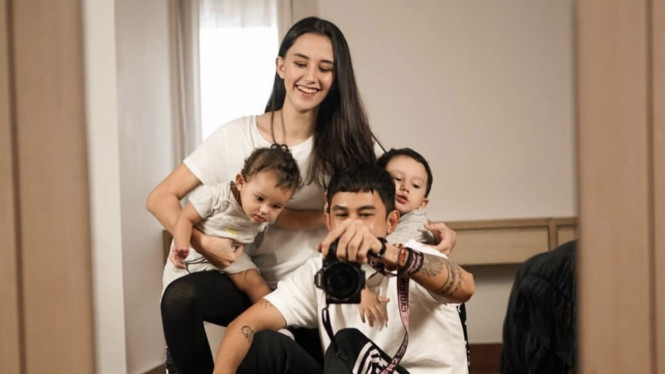 instagram/@dahliachr