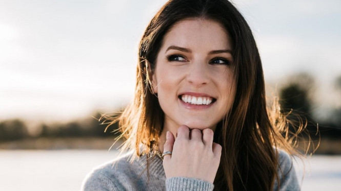 Instagram/@annakendrick