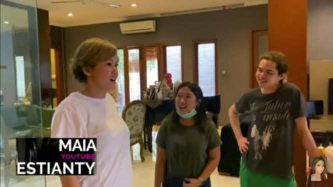 Maia estianty kiky saputri dul jaelani