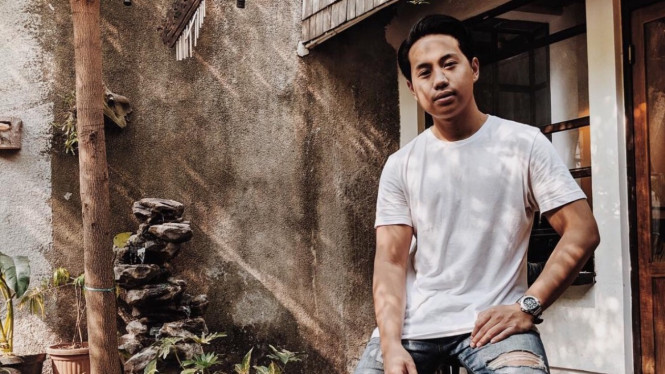 Instagram/@rabbanizaki