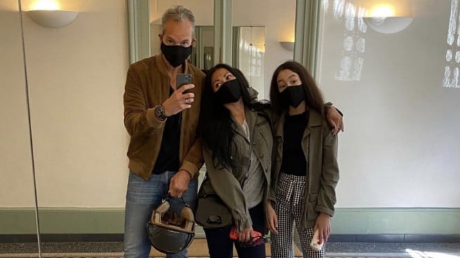 Instagram/@anggun_cipta