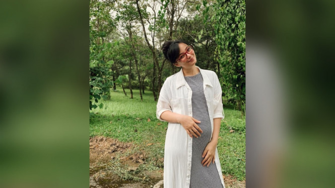 Instagram/@asmirandah89