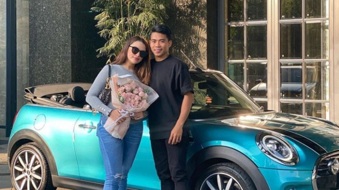 Instagram/@nurhidayatnh32