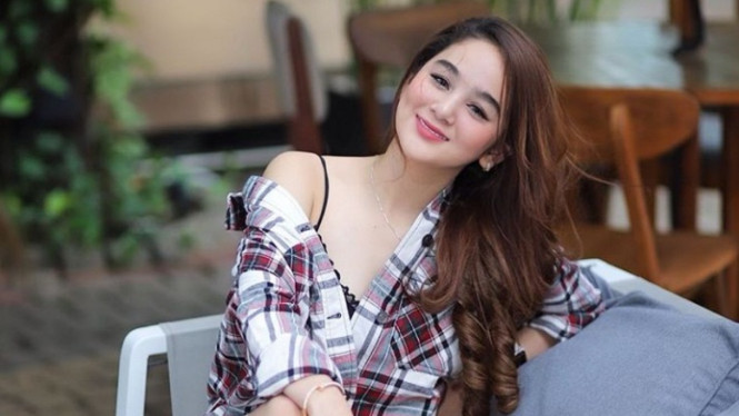 Instagram/@hanaaaast