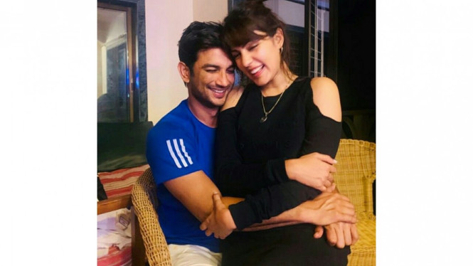 Instagram/@rhea_chakraborty