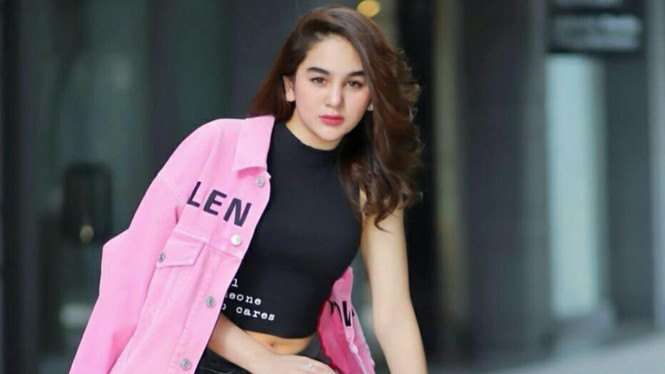 Instagram/@hanaaaast