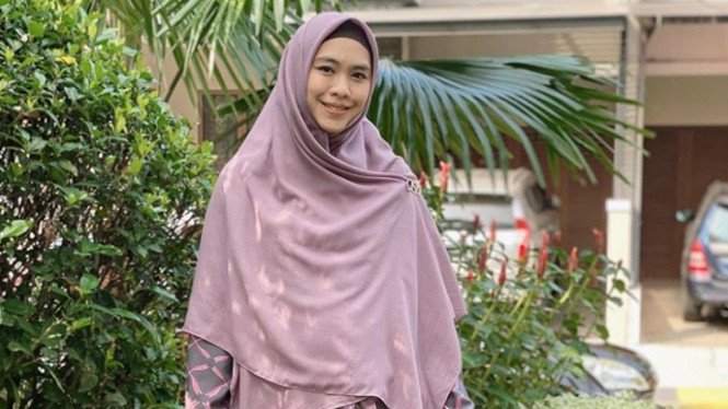 Instagram/@okisetianadewi