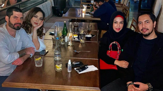 Instagram/@salmafinasunan