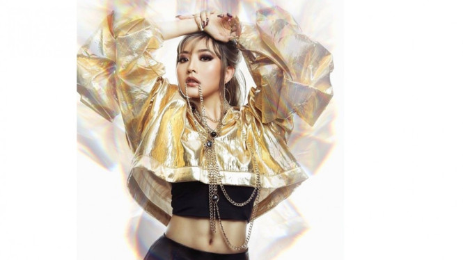 Instagram/@natashawilona12