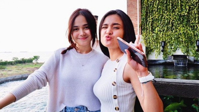 Instagram/@syifahadjureal