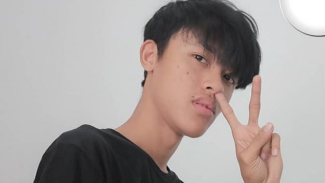 @agorivalll/Instagram