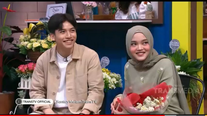 YouTube/TransTV Official