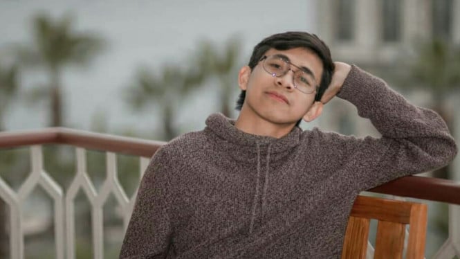 Instagram/@turahparthayana