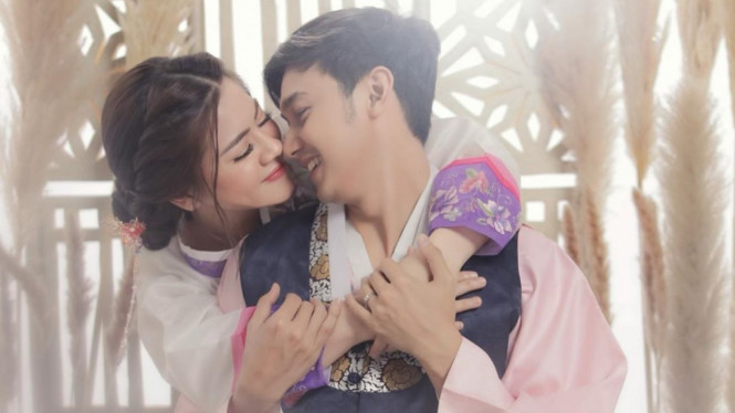 Instagram/felicyangelista_