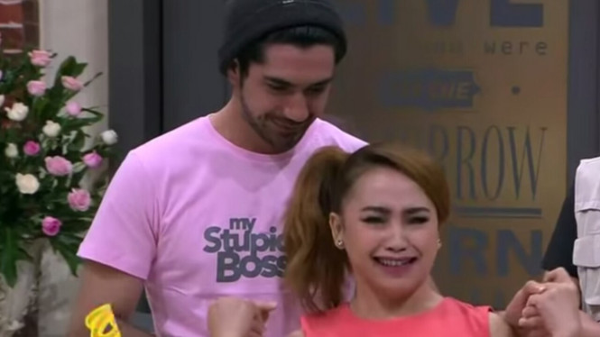 YouTube/TRANS7 Official