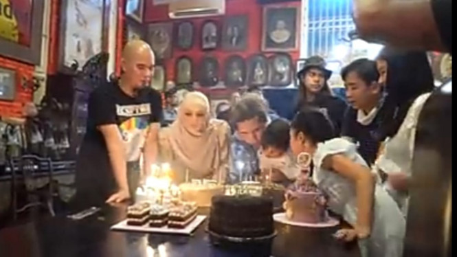 Youtube/Aleldulfamtv