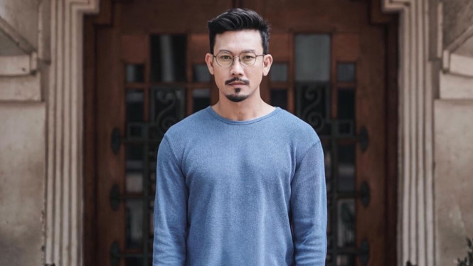 Instagram/@sumargodenny