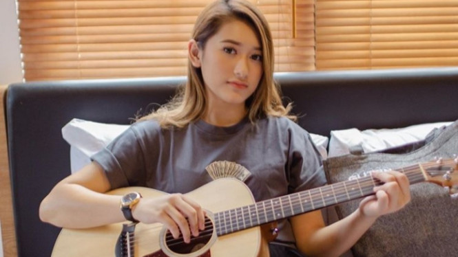 Instagram/amandacaesa