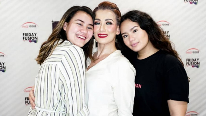 @rezaartameviaofficial/Instagram