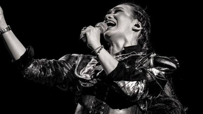 Instagram/rezaartameviaofficial