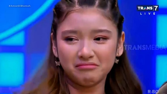 YouTube/trans7official