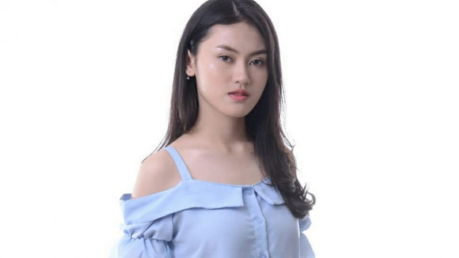 instagram/deriskaalmira