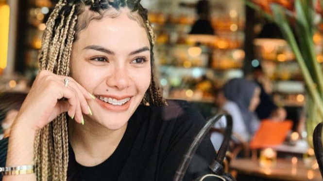 Instagram/nikitamirzanimawardi_17