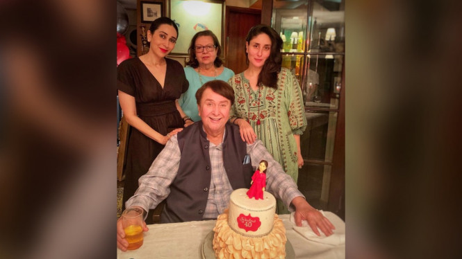 Instagram/@therealkarismakapoor