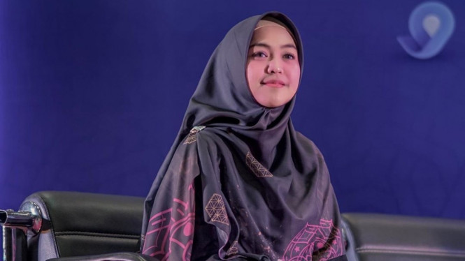 Instagram/@riaricis1795