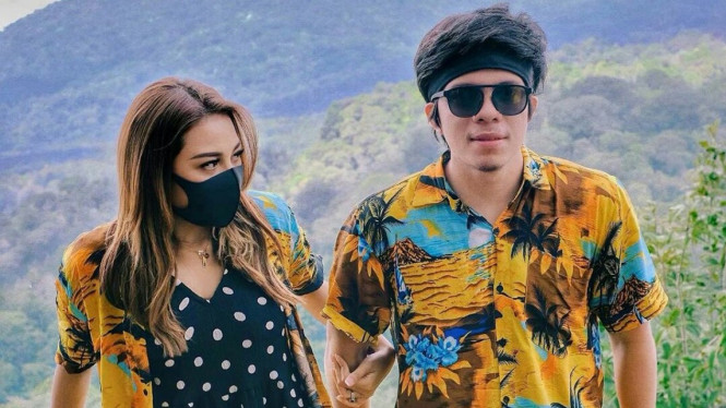 Instagram/@aurelie.hermansyah