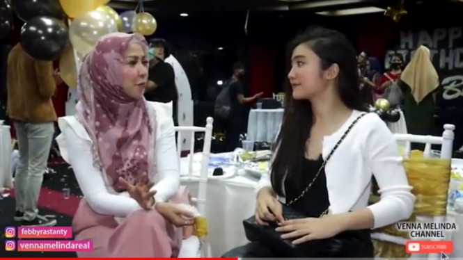 YouTube/Venna Melinda Channel