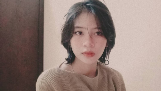 Instagram/@jkt48.flora