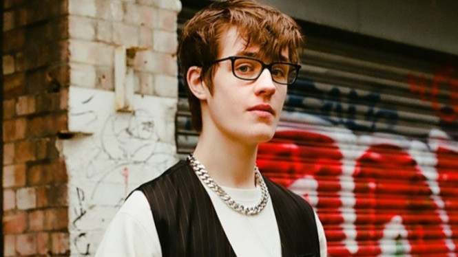 Instagram/archie_lyndhurst