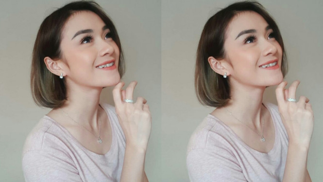 Instagram/@darathevirgin