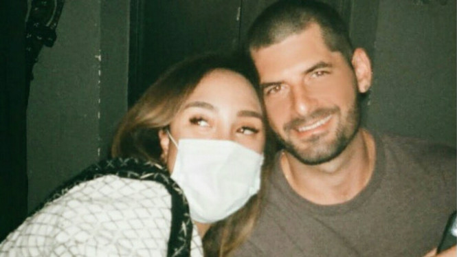 Instagram/@salmafinasunan