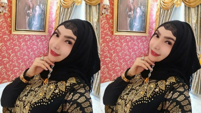 Instagram/@roro.fitria1989