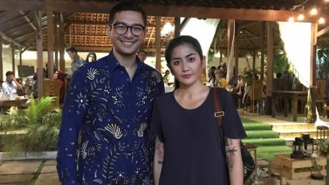 Instagram/dimelmerari