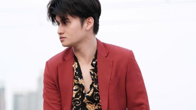 Instagram/ffelixshah