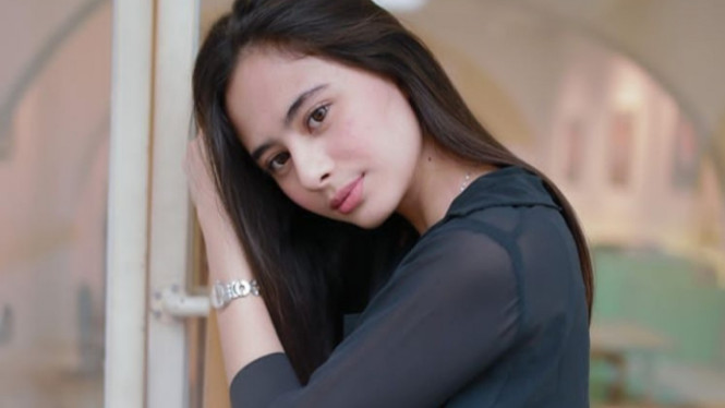 Instagram/taniaqumsoani