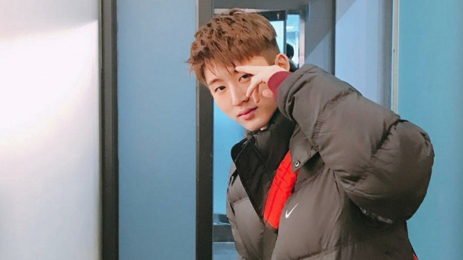 Instagram/@withikonics