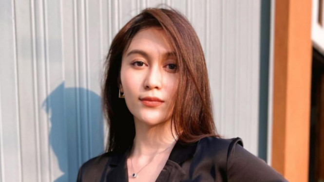 instagram/denirawiraguna