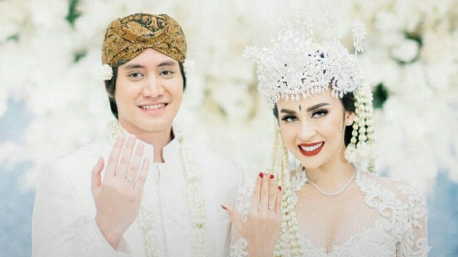 Instagram/@vicymelanie