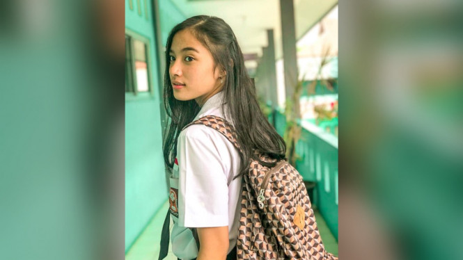 Instagram/@desitarllyw