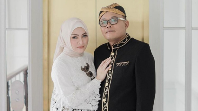 Instagram/panjikomara