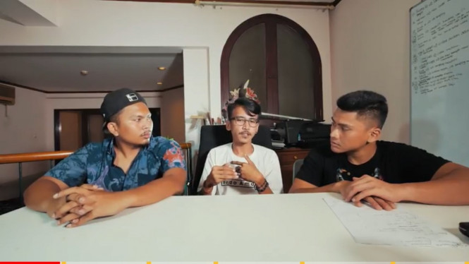 YouTube/Statement Prod